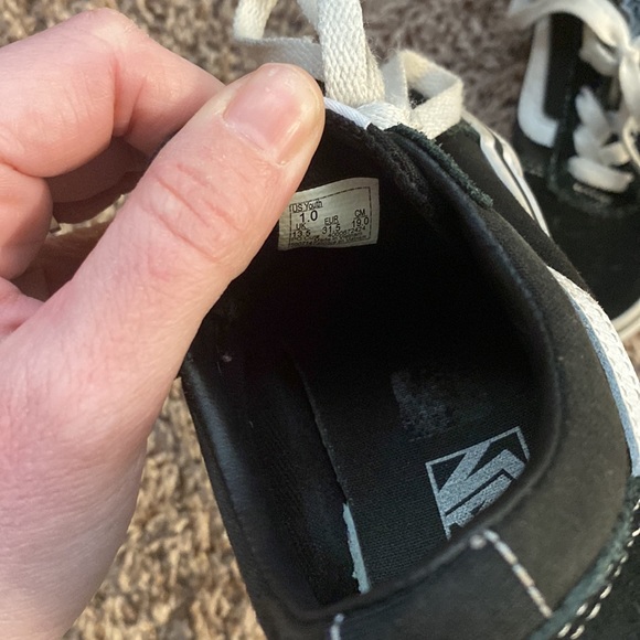 Youth Vans shoes size 1. Used, still in good condition. - Picture 3 of 4